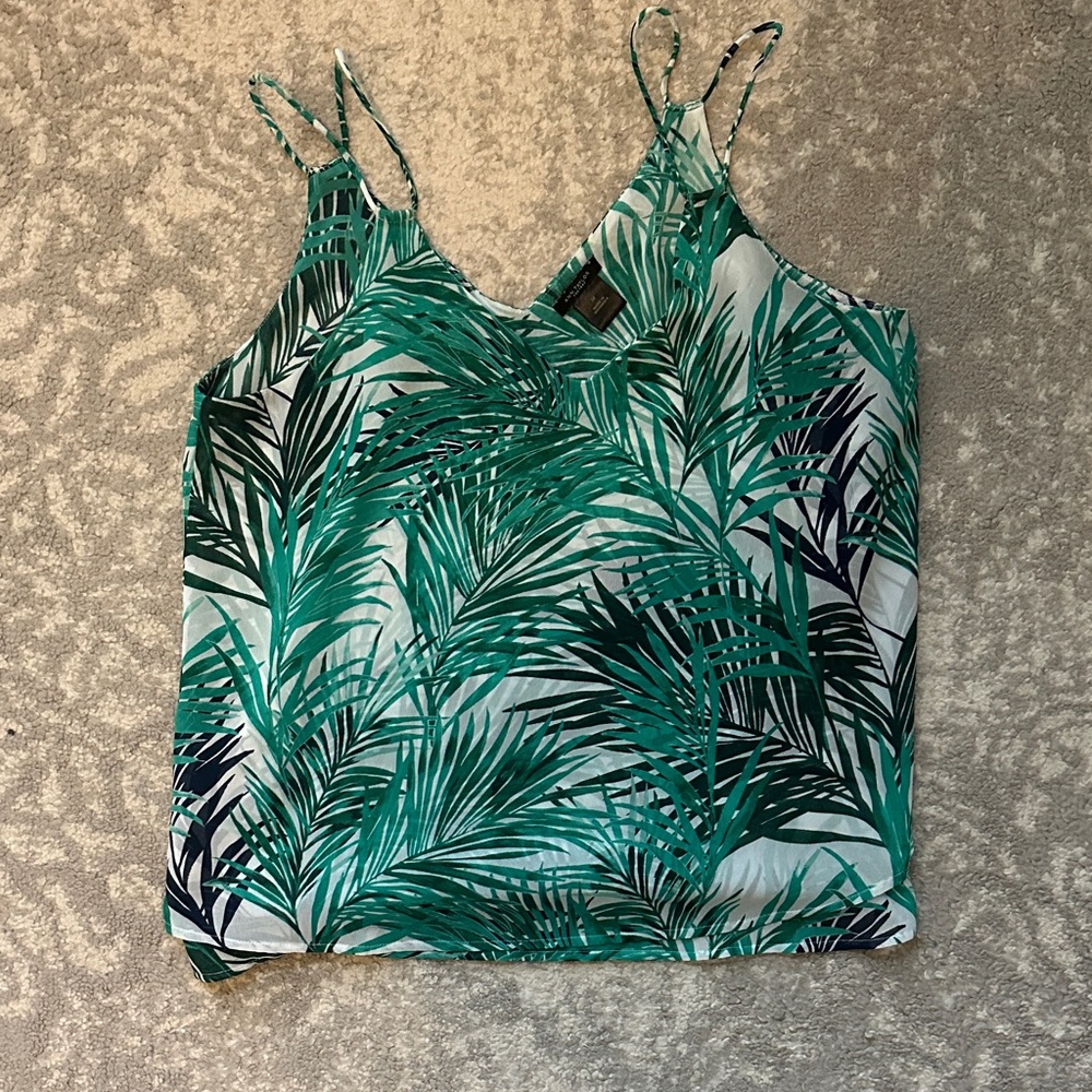 Ann Taylor Tropical Leaf Print Speghetti Strap V Neck Top - size M